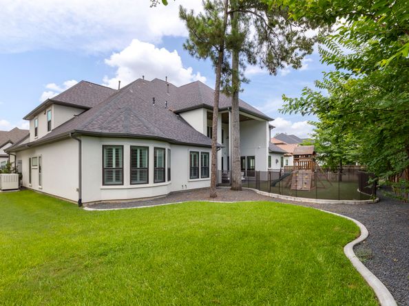 76 S Waterbridge Drive, Tomball TX 77375