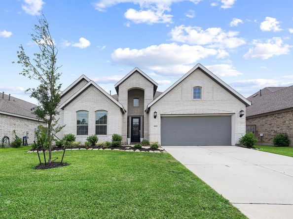 18925 Lazzaro Springs Drive, New Caney TX 77357