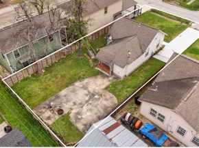 4719 Hain Street, Houston TX 77009