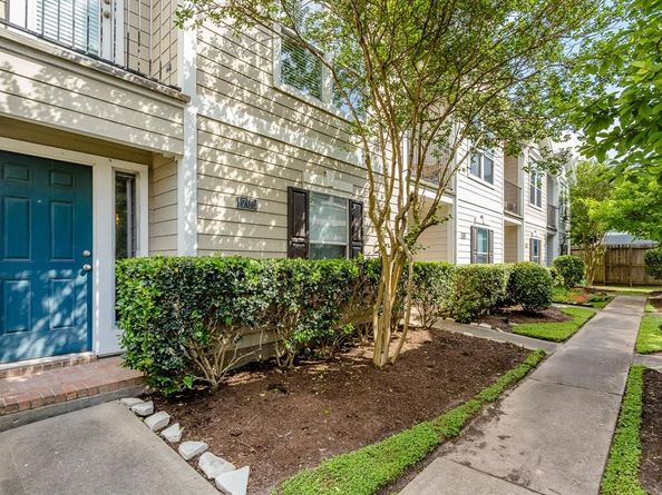 1705 Stuart Street, Houston TX 77004
