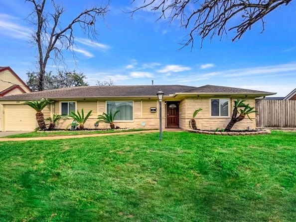 515 Canadian Street, Houston TX 77009