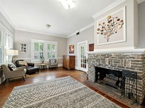525 Teetshorn Street, Houston TX 77009