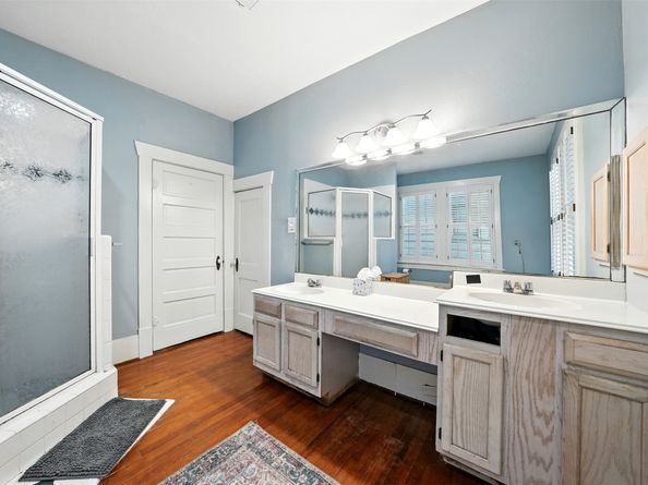 525 Teetshorn Street, Houston TX 77009