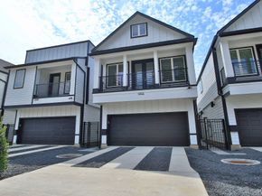 910A W 21st Street, Houston TX 77008