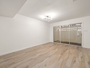 1257 E Witte Road 16, Houston TX 77055