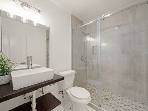 1257 E Witte Road 16, Houston TX 77055