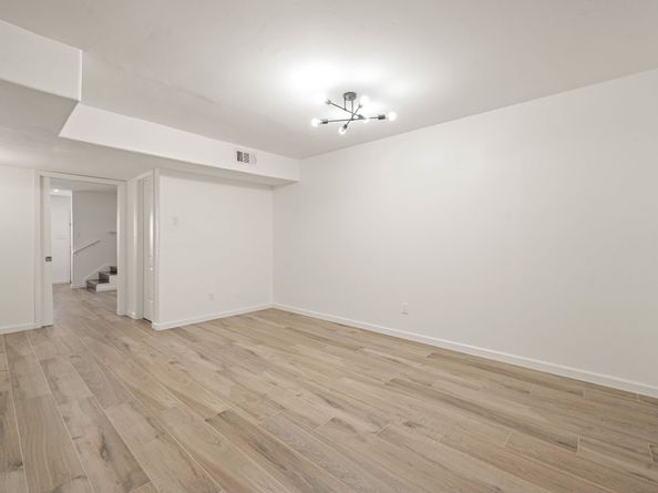 1257 E Witte Road 16, Houston TX 77055