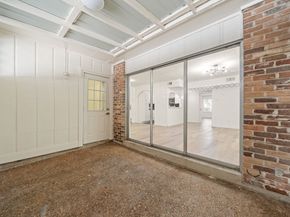 1257 E Witte Road 16, Houston TX 77055
