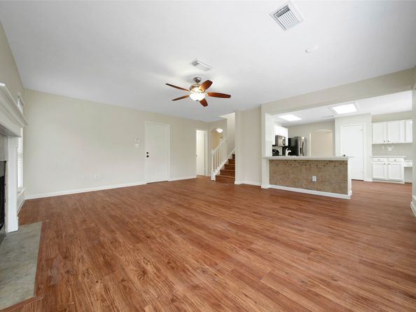 1427 Redwood Village Circle, Spring TX 77386