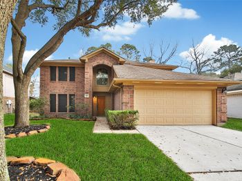 1427 Redwood Village Circle