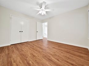 1427 Redwood Village Circle, Spring TX 77386