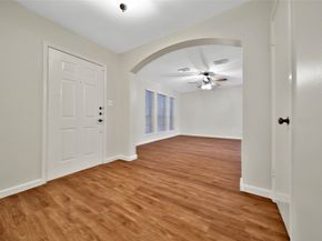 1427 Redwood Village Circle, Spring TX 77386