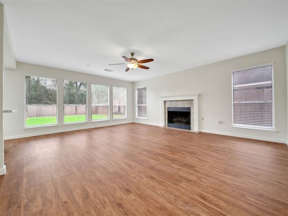 1427 Redwood Village Circle, Spring TX 77386