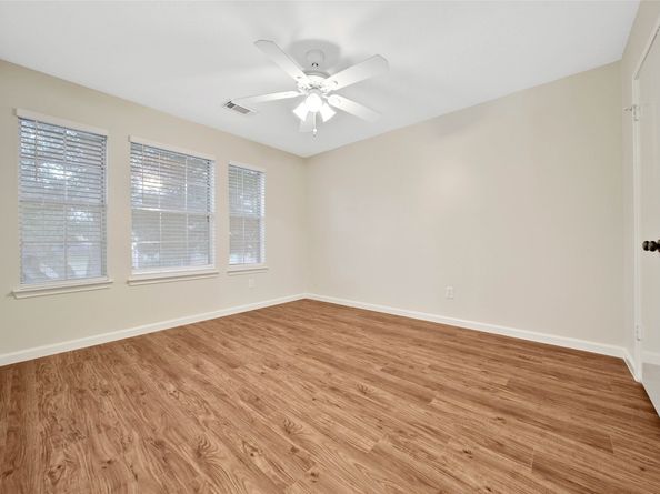 1427 Redwood Village Circle, Spring TX 77386