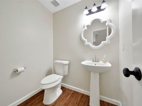 1427 Redwood Village Circle, Spring TX 77386
