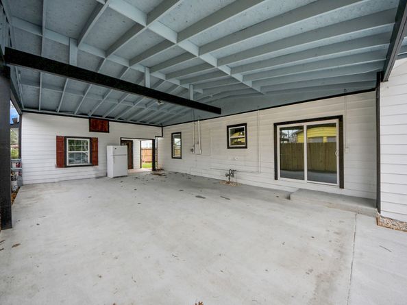 409 S 72nd Street, Houston TX 77011
