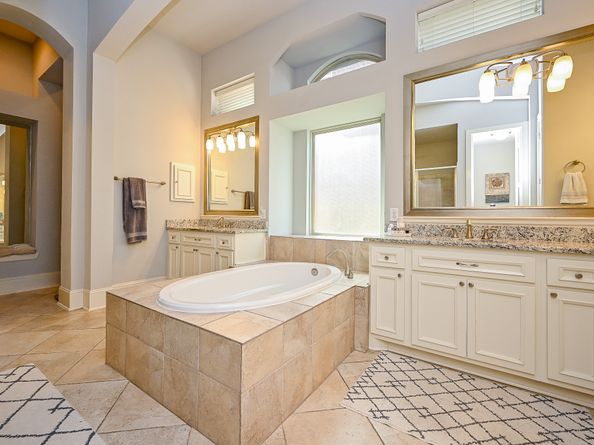 6114 S Tamarino Park Lane, Sugar Land TX 77479