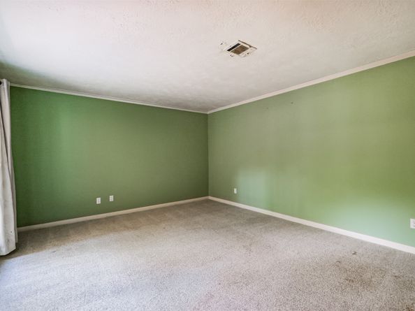 5803 Green Springs Drive, Houston TX 77066