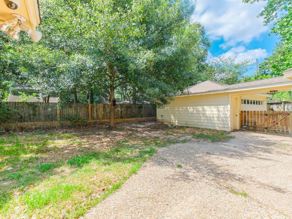 5803 Green Springs Drive, Houston TX 77066