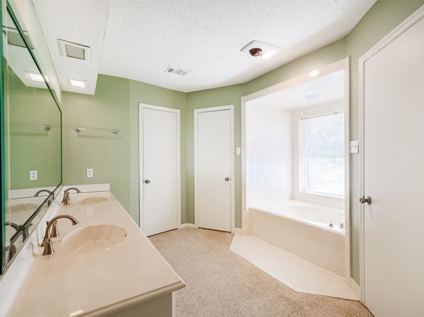 5803 Green Springs Drive, Houston TX 77066