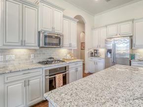 2043 Summer Gardens Lane, Katy TX 77493