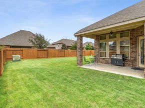 2043 Summer Gardens Lane, Katy TX 77493