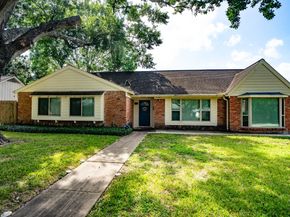 4427 Lymbar Drive, Houston TX 77096