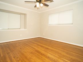 4427 Lymbar Drive, Houston TX 77096