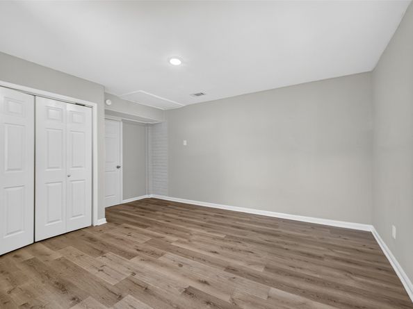 5243 Wickview Lane, Houston TX 77053