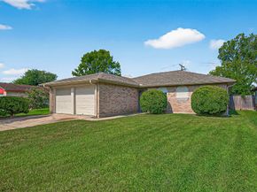 5243 Wickview Lane, Houston TX 77053