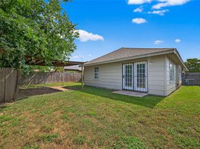5243 Wickview Lane, Houston TX 77053