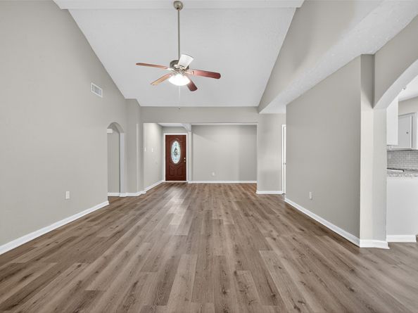 5243 Wickview Lane, Houston TX 77053