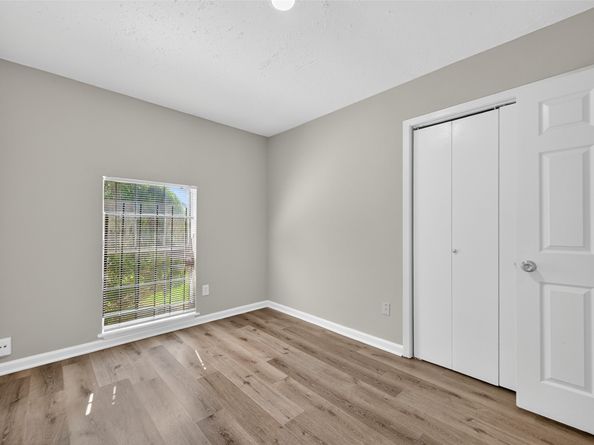 5243 Wickview Lane, Houston TX 77053