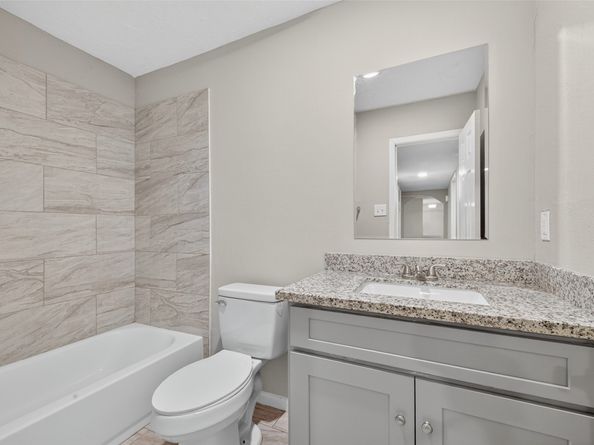 5243 Wickview Lane, Houston TX 77053