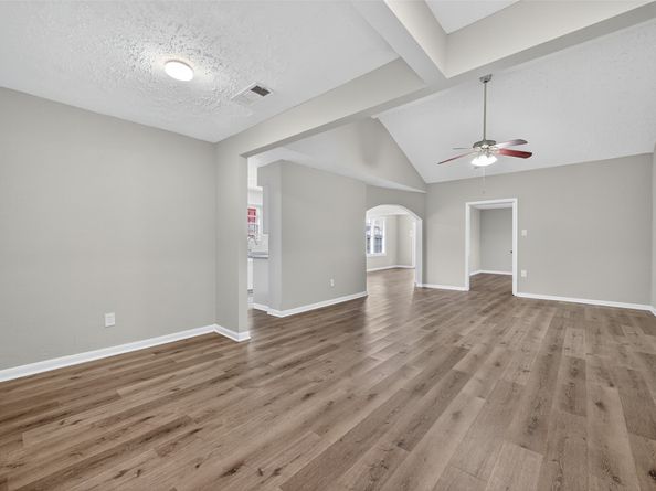 5243 Wickview Lane, Houston TX 77053