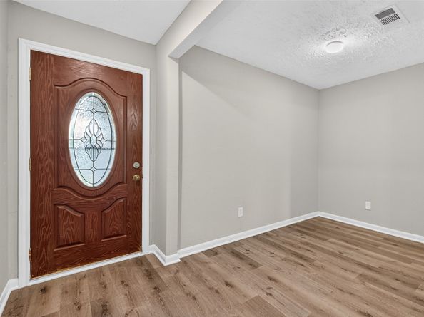5243 Wickview Lane, Houston TX 77053