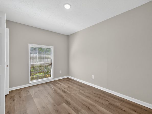 5243 Wickview Lane, Houston TX 77053