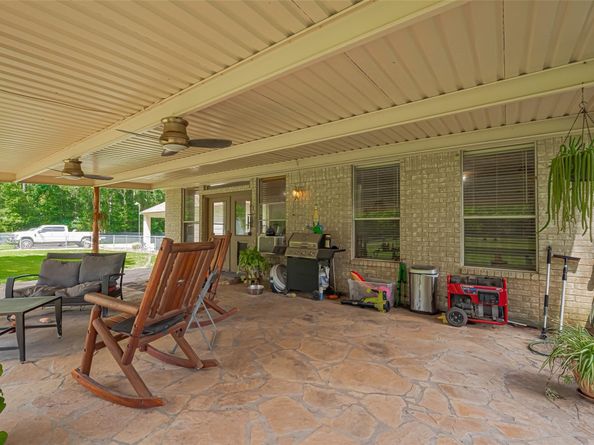2403 Forum Court, New Caney TX 77357