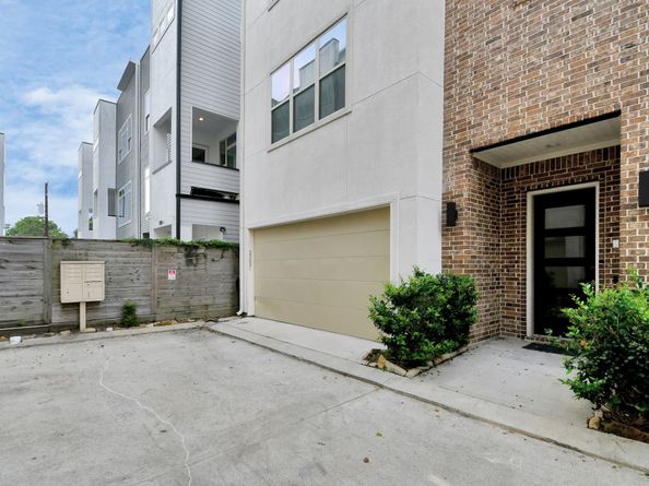 3309 Jefferson Street C, Houston TX 77003