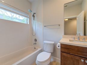 10 Hermann Park Court, Houston TX 77021