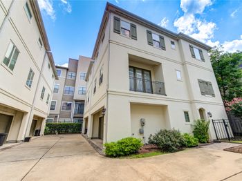 10 Hermann Park Court