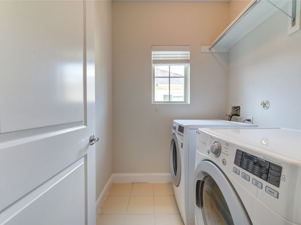 10 Hermann Park Court, Houston TX 77021