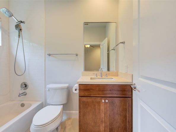 10 Hermann Park Court, Houston TX 77021
