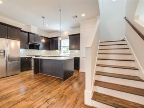 10 Hermann Park Court, Houston TX 77021