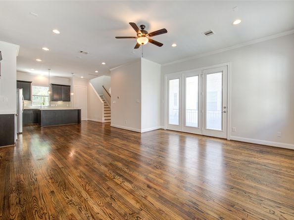 10 Hermann Park Court, Houston TX 77021