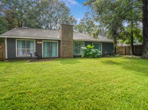 3206 Knoll Manor Drive, Kingwood TX 77345