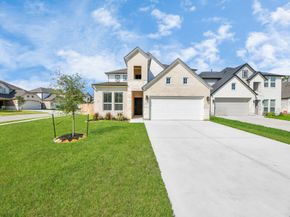 12003 Maple Oak Drive, Houston TX 77066
