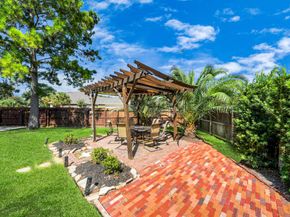 17314 Pinecreek Hollow Lane, Houston TX 77095