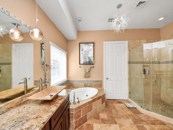 17314 Pinecreek Hollow Lane, Houston TX 77095