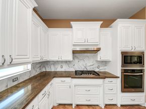 17314 Pinecreek Hollow Lane, Houston TX 77095